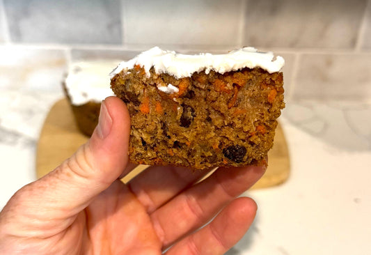 Chickpea Carrot Cake Cupcakes (Gluten-Free, Dairy-Free, No Added Sugar!) - Beanie Bites