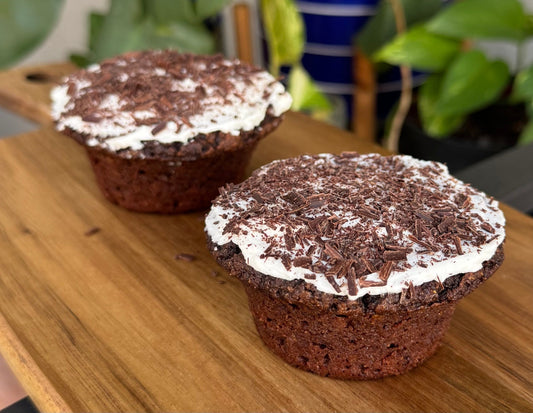 Chocolate Cupcakes That Love You Back - Beanie Bites